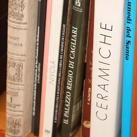 Elicriso Yenne Lejlighed