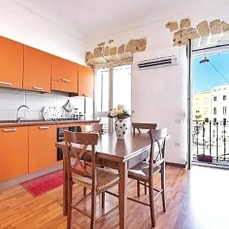 Apartamento Elicriso Yenne Cagliari