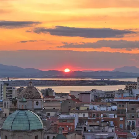 Elicriso Yenne Daire *