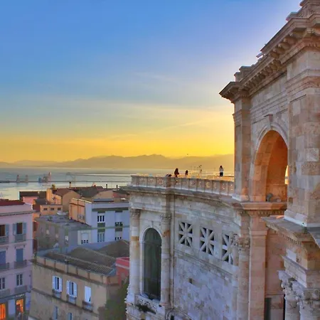 Elicriso Yenne Cagliari