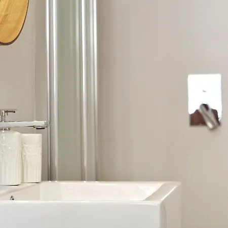 Elicriso Yenne Cagliari