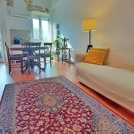 Apartment Elicriso Yenne