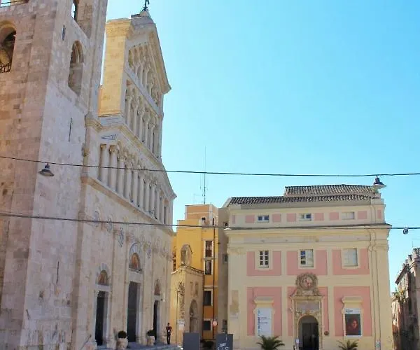 Elicriso Yenne Cagliari