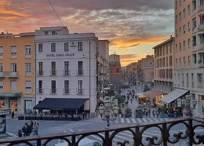 Elicriso Yenne Apartment *