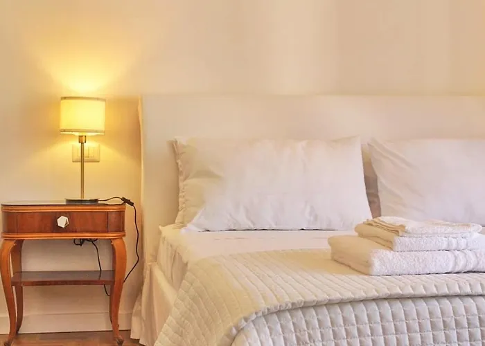 Elicriso Yenne Cagliari