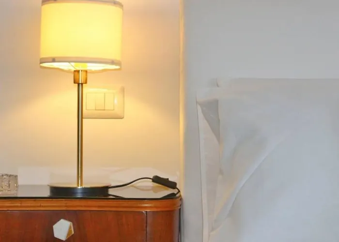 Elicriso Yenne Cagliari